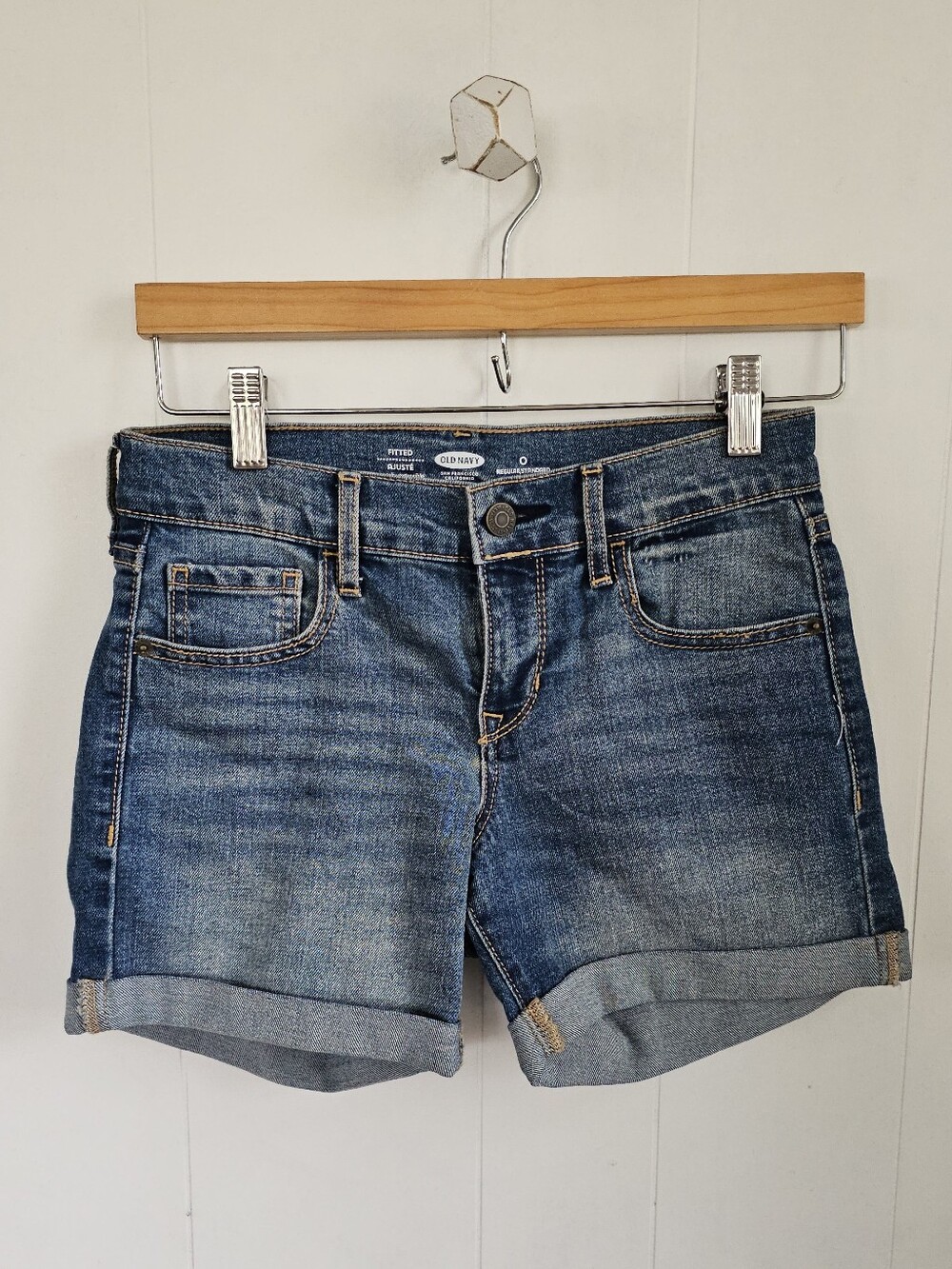 OLD NAVY Medium Wash Fitted Denim Roll-Cuff Shorts